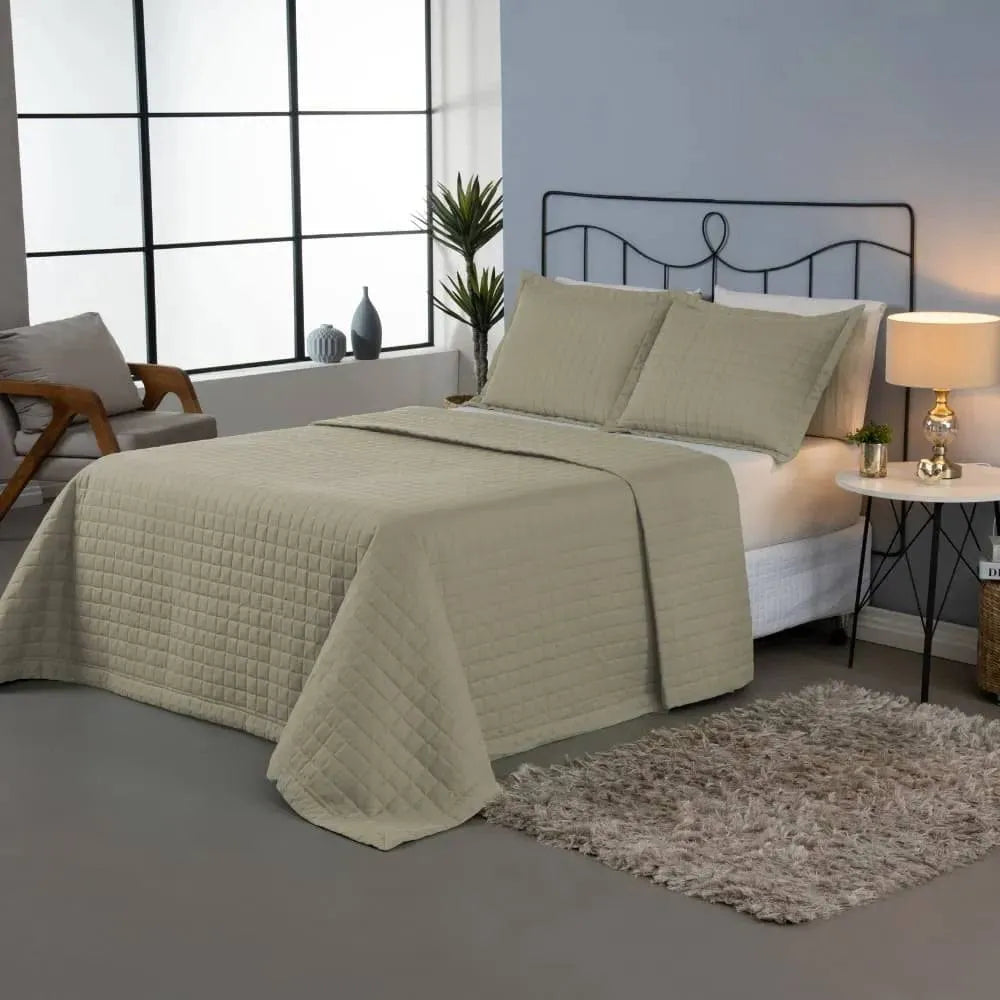 Kit Cobre Leito Matelado Copacabana 3 Peças Casal 100% Poliéster Lar Bonito